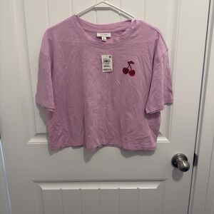 On 34th Women's Pink Cherry Sparkle Design Crop Tshirt Size Small